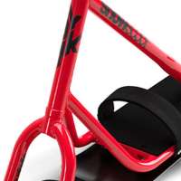 Photo #1582 du produit NEW SNOWSCOOT JYKK ONE D AP2-WOODEN SAS 2025 - ROUGE BRILLANT