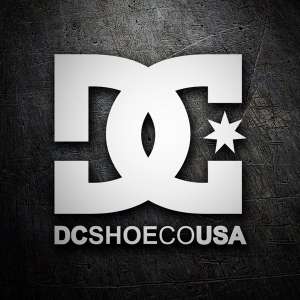 logo de DC SHOES