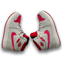 Photo #3743 du produit Nike Zoom air Valentine’s Day - 38.5 - Neuf sans étiquette