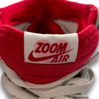 Photo #3748 du produit Nike Zoom air Valentine’s Day - 38.5 - Neuf sans étiquette