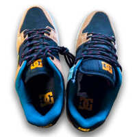 Photo #3765 du produit DC Shoes Manteca 4 Brun, noir et bleu - 39 - Neuf avec étiquette