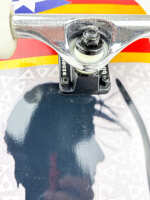 Photo #3842 du produit Skateboard Element Birdhouse complet - taille 8 pouces